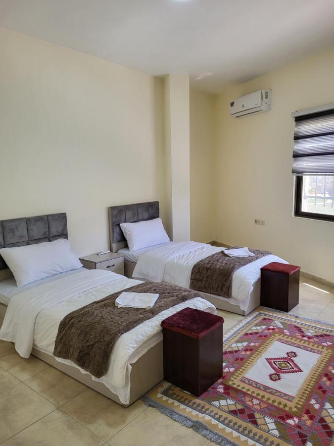 Ibn Kathir Apartment Μάνταμπα Εξωτερικό φωτογραφία